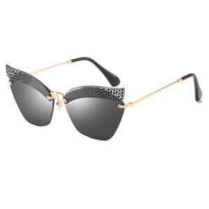 الأكثر مبيعا المرأة الأزياء الماس القط العين النظارات الشمسية المرأة العلامة التجارية نظارات السفر النظارات الشمسية المنصة نمط السيدات القط عيون النظارات الشمسية