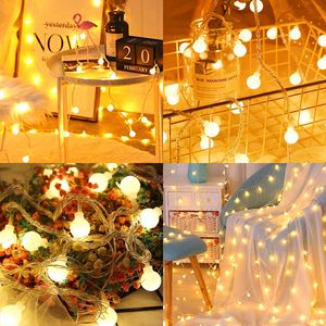 Globe String Lights Inomhus 49ft Dekorativa Fairy String Lights Plug in med 100 LED Frostade bollar IP44 Vattentät Varm Vit Utdragbar