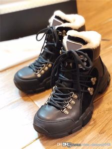 Designer- Vinter Ankelstövlar Vandring sneaker med tuffa gummisula Martinskor storlek 35-45