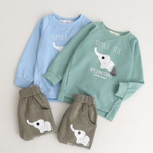 Conjuntos de roupas de bebê Crianças Roupas Outono Bebê Sets Kids Manga Longa Ternos de Esportes Laço T-shirts + Calças Roupas Boys