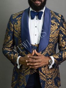 Popüler Şal Yaka Groomsmen Bir Düğme Damat smokin Erkekler Suits Düğün / Balo Sağdıç Blazer (Ceket + Pantolon + Vest + Tie) İYİ 01