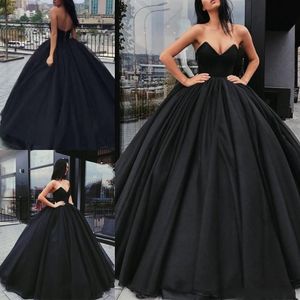 Cheap Black Simple Ball Quinceanera Dresses Sweetheart Tulle Organza Puffy Sweet 16 Party Plus Size Corset Back Prom Evening Gown