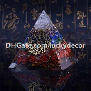 2pcs Sete Chakra Pyramid Orgone 7 Chakra Orgonite pirâmide Cristais de Cura Energia e pedras Emf Pyramid Proteção Yoga Meditação Energia