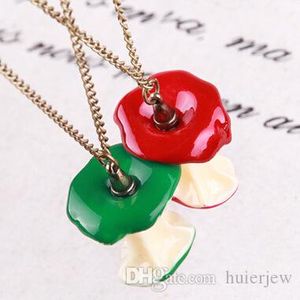 Collane con ciondolo Pretty 2016 Fashion Jewelry anime Cute Mini asimmetrico Apple pendenti con collane dichiarazione collana a catena migliore amico