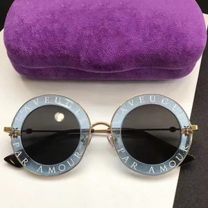 Hurtowo-gorący inspirowany 0113s ​​czarny / złoty metal okrągłe okrągłe okulary 0113 S 44mm Marka Sunglass z twardym pudełkiem