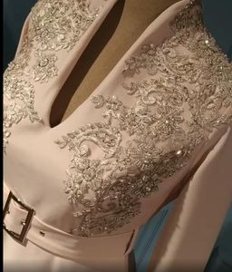 Arabische Aso Ebi Spitze Perlen sexy Abendkleider tiefer V-Ausschnitt Ballkleider lange Ärmel formelle Party Kleider für den zweiten Empfang zj355263V