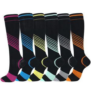 V-çizgili diz boyu sıkıştırma çorapları Erkek Kadın Spor Pamuk Çorapları Atletik Koşu Hemşireleri Uçuş Seyahat Kurtarma Çorapları S/M L/XL