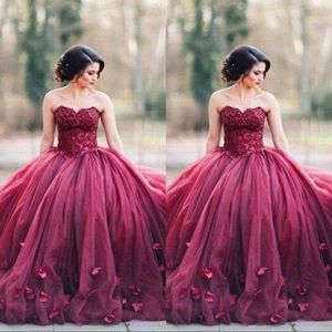 Burgundy Strapless Ball Gown Princess Quinceanera Prom Dresses Lace Bodice Basque Waist Backless Long Evening Gowns Custom