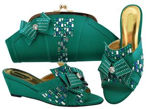 Heißer Verkauf Mode Royal Blue Bowtie Frauen Pumps mit großen Kristall afrikanischen Kleid Schuhe Match Handtasche Set