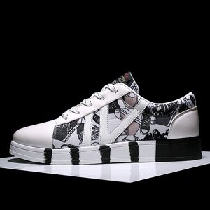 Zniżki dla kobiet buty czarne białe skórzane płócienne buty Platforma Designer Sports Sneakers Domowe marka wykonane w Chinach Rozmiar 3544