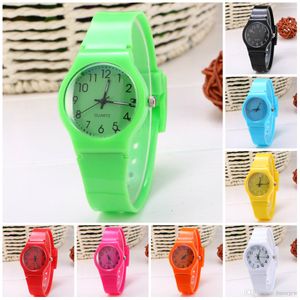 Esportes Candy-colored 12 Cores Jelly Silicone Assista Strap Lazer Quartz Watch