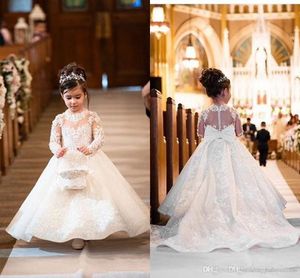 Novos incríveis dresses de flores de casamento de bebê de bebê de manga alta de pescoço de arco de renda coberto de volta com um vestido de garotas de arco grande 2024