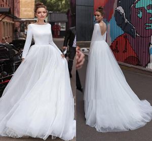 Enkelt elegant billigt en linje klänningar 3/4 ärm bateau hals öppen bakre golvlängd satin bröllopsklänning brudklänningar vestidos de noiva