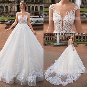 Sheer Cap Rękawy Koronki Linii Suknie Ślubne Mesh Top Aplikacja Otwórz Back Bridal Suknie Ślubne Szaty De Mariée2020