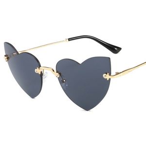 Kadınlar Lüks Moda Çerçevesiz Güneş Gözlük Aşk Şekli Marka Shades için 2019 Yeni Şık Kalp Tasarımcı Güneş Gözlüğü