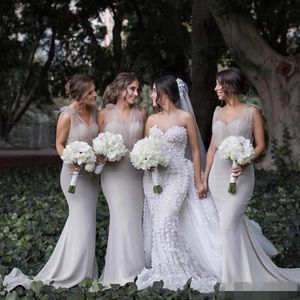 Elegant Strappy Silver Grey Chiffon Bridesmaid Dresses 2024 Mermaid Sweep Train