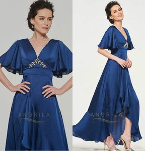 Blaues Jillharvey A-Linien-Kleid für die Brautmutter, kurzärmeliges Hochzeitsgastkleid, Hi-Lo-Chiffon-Abendkleid mit Stufen und Schärpe und V-Ausschnitt