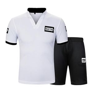 Sportowy Ustawia Mężczyźni Marka Fitness Odzież Tee Koszulka Garnitury Lato 2 pc Spodenki Zestaw Męskie Stojak Kołnierz Mens Dressuit Black White Trend M-4XL