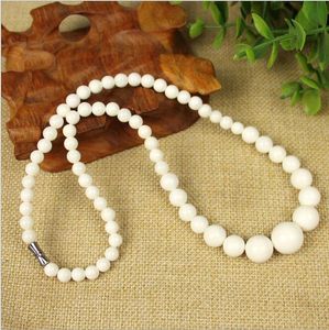 Großhandel mit natürlichen weißen Korallensteinen, runder Edelstein-Perlen-Halskette, 45,7 cm