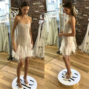 Glitter Prom Dresses Sexy Strapless Sleeveless Appliqued Sequins Feather Homecoming Dress Backless Short Formal Evening Gown