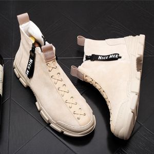 حذاء الكاحل الأسود الفاخر Fall Martin Boot Man Trendy Man مع أحذية ثلجية غير رسمية شباب نصف رجال أحذية جلدية A6