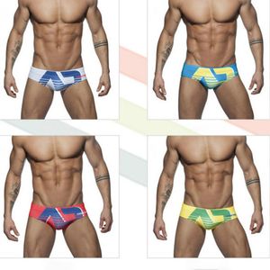 Men Briefs Summer Fashion Letter Printed Swimwears Mens Sexy Quick-drying Suimsuits Men Casual Swim Trunks 2020 High Quality Clothing