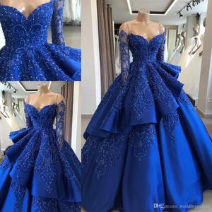 Nyaste Elegant Royal Blue Lace Ruffled Ball Gown Evening Dresses Pärlor Prom Klänning Special Occasion Klänningar Tiered Kjolar Långärmade Klänningar