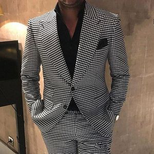 Nowa moda Dwa przyciski Houndstooth Groom Tuxedos Peak Lapel Mężczyźni Garnitury Ślub / Prom / Kolacja Best Man Blazer (Kurtka + Spodnie + Krawat) W373