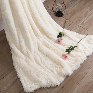 Weiches, langes, zotteliges, flauschiges Fell, Kunstfell, warm, elegant, gemütlich, mit flauschiger Sherpa-Überwurfdecke und Sofadecke, Geschenk. Super