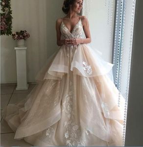 2022 Ny design Vintage bröllopsklänning champagne färgboll gonw vår brudklänningar hög kvalitet Vestido de Noiva