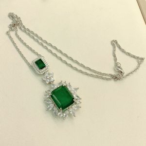 Moda- jóias de luxo Mulher Necklace Emerald Handmade Designer de moda de luxo colar de jóias presente Mulheres