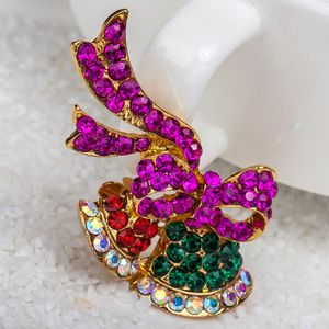 Partihandel-Jul Brosch Rhinestone Crystal Broscher Bell Snowman Angels Brosch och Pin Clothes Decor Christmas Gifts XZ86