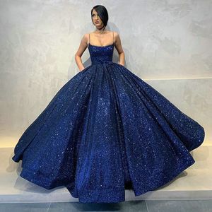 Fashion Royal Blue Sequined Long Prom Klänningar 2020 Puffy Spaghetti Strap Fickor Aftonklänningar Arabiska Dubai Kvinnor Formell Party Dress