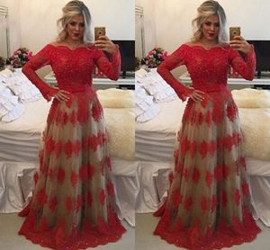 Juliet Lace Illusion comprida feminina Vermelho Prom Dress Princesa Um Off-Line do ombro frisado fita Applique ocasião especial Mulheres vestido de noite