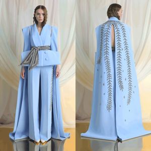 2019 Nowy Azzi Osta Prom Dresses z Wrap Dwa kawałki Kobiety Kombinezony V Neck Satin Wspaniała Wieczorowa Sukienka Haft Dziewczyny Koranki Suknie