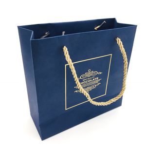 Sacchetti di carta per la spesa blu navy con design personalizzato all'ingrosso con il tuo logo