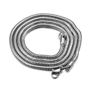 Promozione Disponibile Catena a serpente rotonda in acciaio inossidabile da 3 mm di larghezza Collana in argento dorato Ornamenti Catena di distribuzione da 60 cm..035