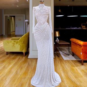 Biały brokat Cekinowy Syrenki Suknie Wieczorowe Wysokiej Neck Ruched Robe de Soiree Custom Made Długi Rękaw Prom Dress Formalne zużycie