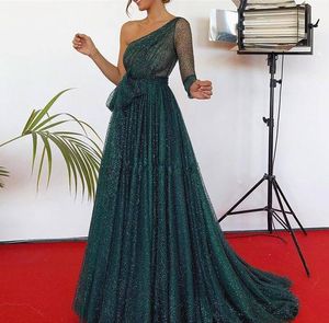 2020 Shiny Long Sleeves Evening Dresses One Shoulder Illusion Arabic Celebrity Prom Party Gowns Sparkly sweep train Vestido De Festa