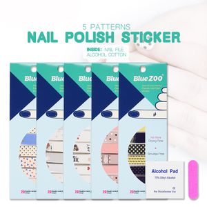 5 sztuk / partia Nowa Gorąca Sprzedaż Cute Cartoon Zwierząt Nails Naklejki Wzór Manicure Polskie Wodoodporne Naklejki Papier