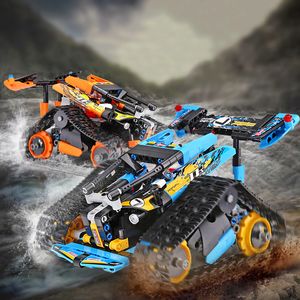 Spårad racerprogrammering Crawler Stunt Car Building Blocks Technic RC 13033 13037 Bricks 42095 Model Children Education Christmas Gifts Födelsedagsleksaker för barn