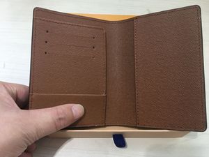 With Box Brand Mens Passport Wallet HOT Men's Card Holder Leather Designer Women Purse Covers For Passports carteira masculina