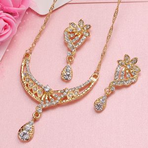 Gioielli africani Dubai Oro Argento pendenti Set di gioielli per le donne Perline di cristallo Set di gioielli da sposa Bigiotteria da sposa