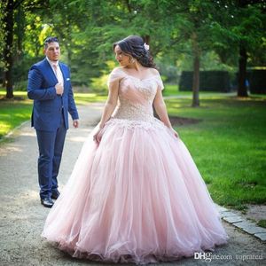 Mellanöstern Blush Rosa Saudiarabiska Tulle Plus Storlek Bollkakor Bröllopsklänningar Av Skulder Bröllopsklänning Bröllopklänningar Applique Lång