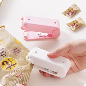 Portable Mini Sealer Home Heat Bag Plastic Food Snacks Bag Sealing Machine Food Packaging Kitchen Storage Bag Clips