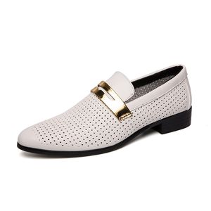 Elegante Schuhe für Männer Coiffeur White Wedding Schuhe Herren Klassische italienische Elegante Schuhe Männer Büro Sepatu Beleg auf Pria Bona