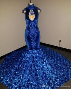 Royal Blue High Neck Cap Sleeves Lace Mermaid Long Prom Klänningar Velvet 3D Floral Applique Sweep Train Formell Party Evening Gowns Ogstuff