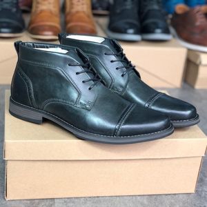 Homens Moda couro liso Brogue sapatos Botas real bezerro Lace Up Sapatos Calçados Homens Suave partido do negócio ao ar livre casamento