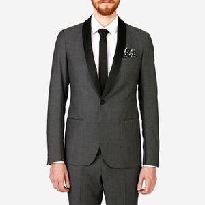 Wysokiej jakości jeden przycisk Dark Grey Groom Tuxedos Szal Lapel Mężczyźni Garnitury 2 Sztuki Wedding / Prom / Dinner Blazer (Kurtka + Spodnie + Krawat) W696