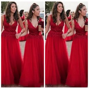 Sexy Deep V-Neck Sleeveless A-Line Long Bridesmaids Dresses Tulle Sweep Train Long Vestidos De Bridesmaid Prom Party Gowns Honor Of Maid